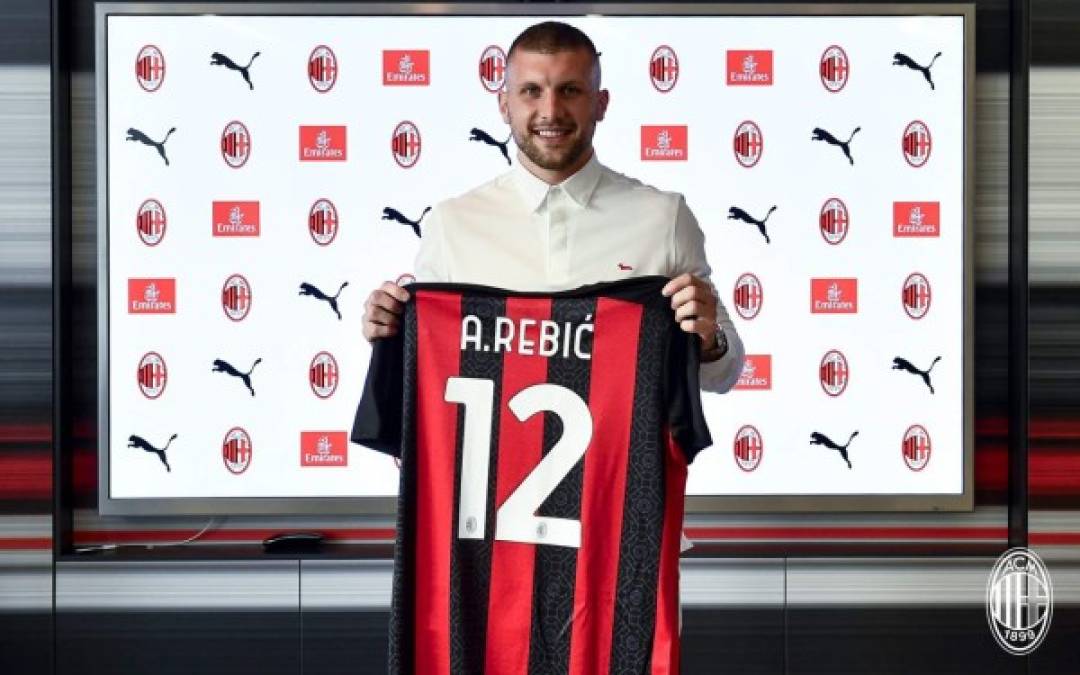 El croata Ante Rebic ya es 100% jugador del AC Milan y firma contrato hasta junio de 2025. El delantero ya vistió de 'rossonero' la temporada pasada, aunque lo hizo como cedido por el Eintracht Frankfurt.