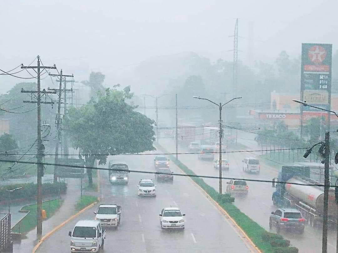 Seguirá alto oleaje y temperaturas bajas en la zona norte del país