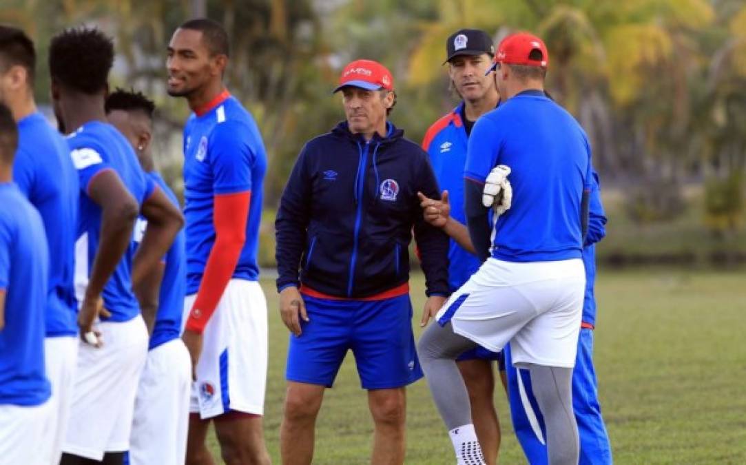 Pedro Troglio, entrenador del Olimpia, dio a conocer la alineación titular que pondrá en el campo para enfrentar a la UPN en la tercera jornada del Torneo Clausura 2020.