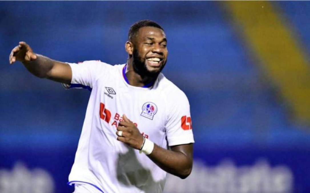 Jorge Benguché: En el Olimpia por ahora señalaron que no han recibido una oferta formal po el delantero hondureño. Se menciona que clubes de Italia, Portugal y la MLS lo pretenden al atacante catracho.