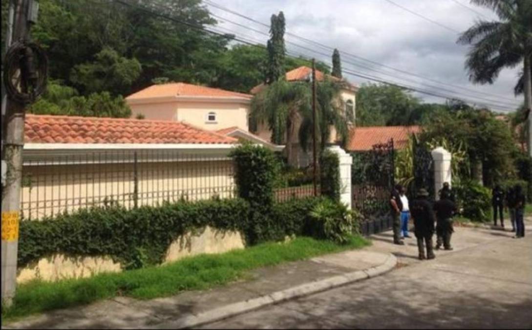 La mañana de este miércoles, el Ministerio Público de Honduras ordenó el aseguramiento de varias propiedades de la familia Rosenthal, entre ellas la residencia del empresario Yankel Rosenthal, detenido en Miami.