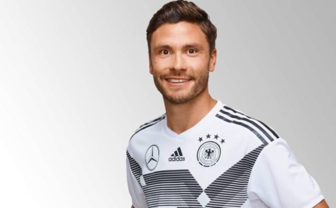 Según Mediaset Sport, la Juventus estaría interesado en incorporar de cara a la próxima temporada al lateral izquierdo del Colonia, Jonas Hector, internacional con Alemania.