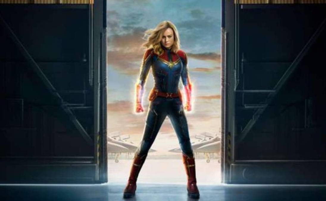 El contenido de la película lleva a Carol a conocer su verdadera identidad, y estar en medio de una guerra de extraterrestres. La Capitana Marvel logra conocer porqué tiene el poder, cómo lo obtuvo y de donde.