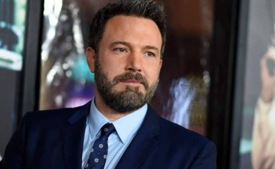 Ben Affleck, forma parte de la lista y es que fuentes de Hollywood han asegurado que el actor tiene mal aliento.