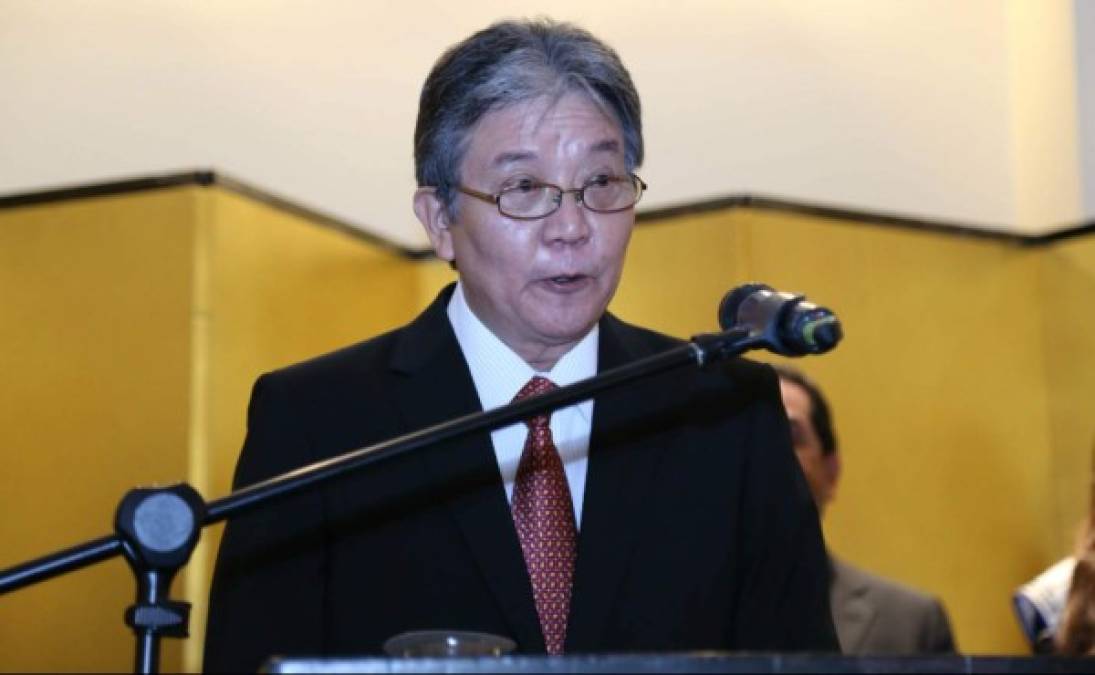 El embajador Masato Matsui debutó ante la sociedad metropolitana con esta celebración diplomática.