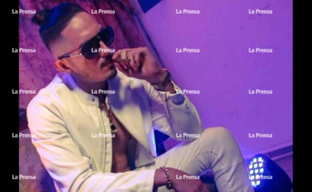 El artista urbano trabaja de grabar sus discos en ciudades como Comayagua y otros lugares con el fin de promocionarlas. 'Debemos mostrar lo nuestro, eso nos emociona porque nos sentimos orgullosos.