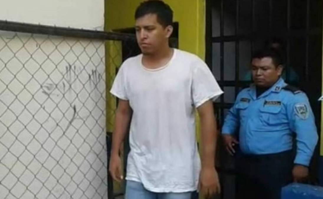 Había sido novio de una hija de la víctima y se dio cuenta de que la maestra estaba vendiendo un carro turismo blanco, el cual estaba en un taller del barrio Barandillas de San Pedro Sula.