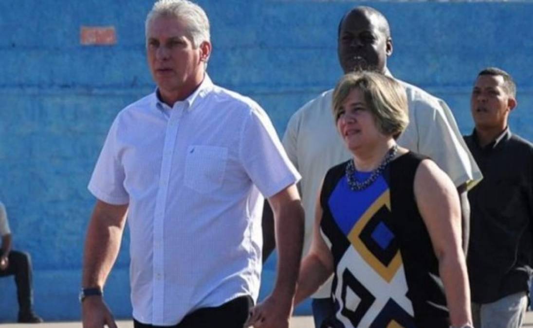 Miguel Díaz-Canel se convirtió en el nuevo presidente de Cuba, tras casi sesenta años que los hermanos Castro gobernaban la isla del Caribe.