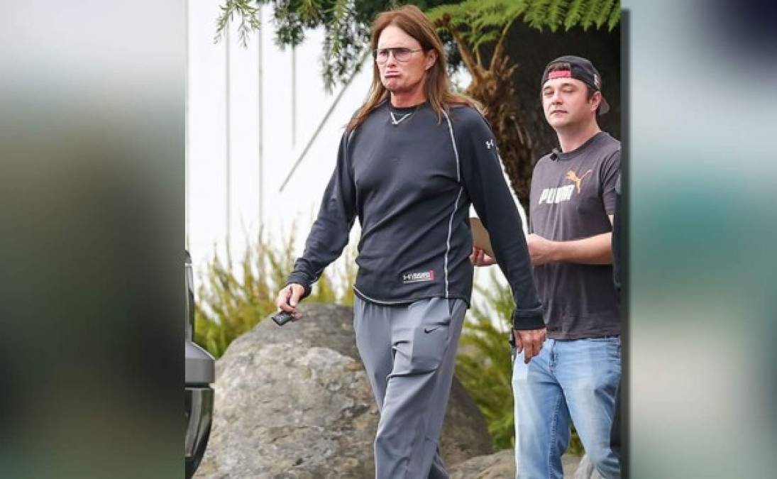 El exatleta y ahora estrella de la telerrealidad, captado tras tomar un café con Khloé Kardashian y Scott Disick en San Luis Obispo, California, en enero.