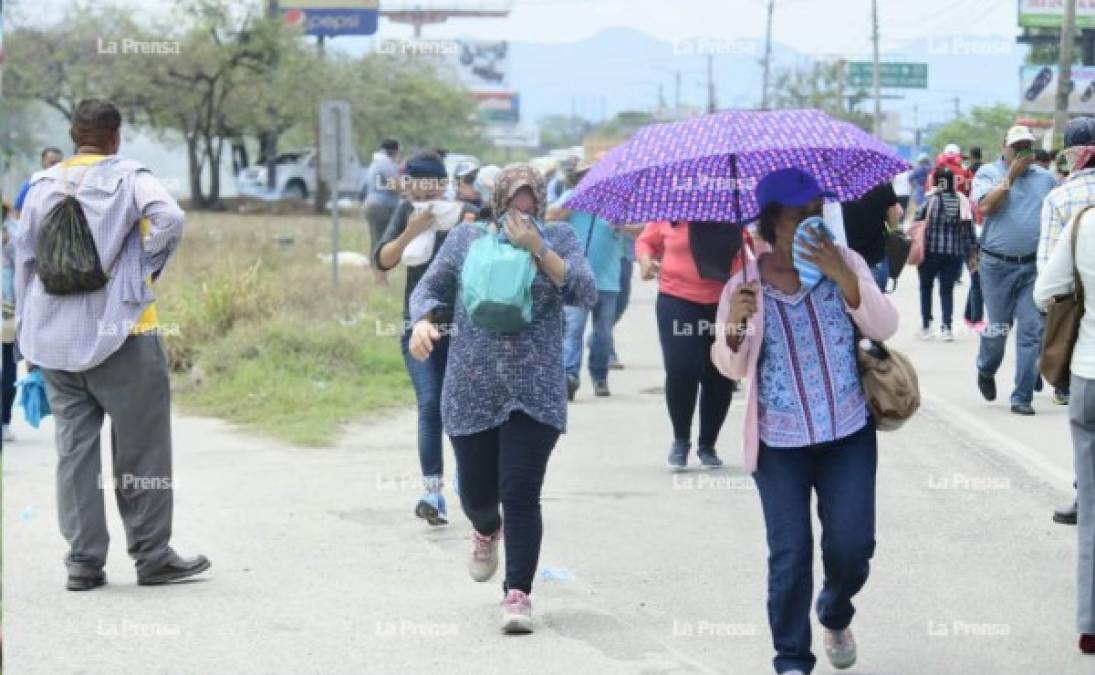 Centenares de médicos y docentes se fueron a las calles y dicen que no van a parar hasta que no se deroguen los PCM.