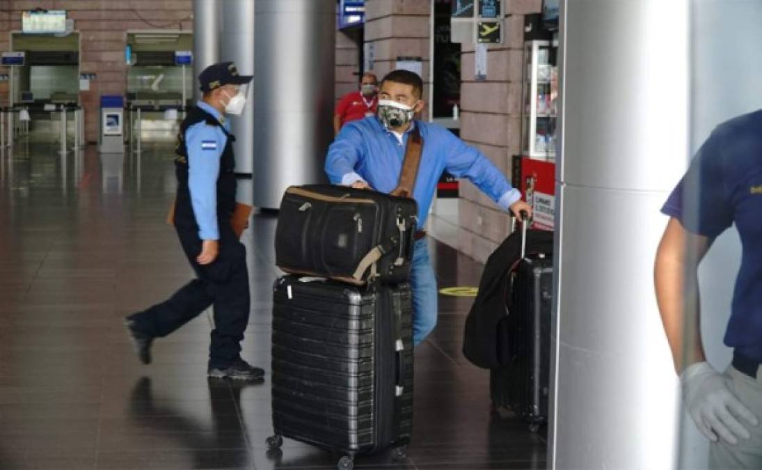 American Airlines, United y Spirit son las empresas que reiniciaron operaciones hoy en los aeropuertos de nuestro país.