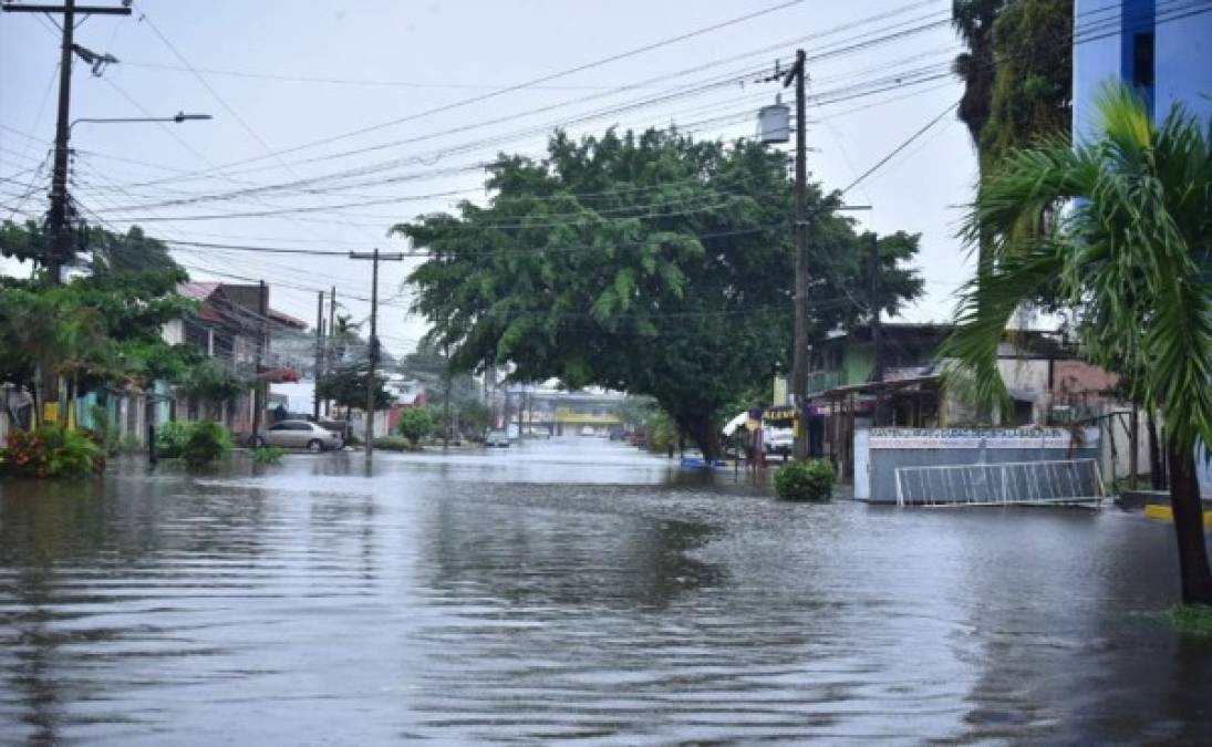 Se esperan más lluvias y chubascos acompañados de actividad eléctrica, especialmente para las regiones norte, noroccidente e insular.