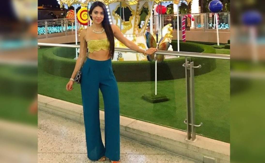La modelo hondureña Helena Lagos, de 22 años de edad, murió el pasado martes por la noche al estrellarse el helicóptero en el que viajaba junto a su pareja, James Pedroza, dueño de la aeronave.