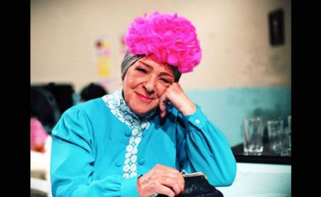 Doña Clotilde (Angelines Fernández)<br/>La muerte de Angelines Fernández se dio un 25 de marzo de 1994, debido a un cáncer pulmonar. Curiosamente, la actriz española tenía 71 años cuando pasó esta tragedia.