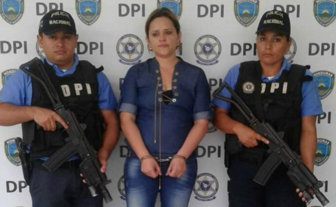Capturan a una mujer por presunta estafa de L5 millones. La ahora detenida responde al nombre de Leydi Diana López Dubón, de 34 años.<br/>