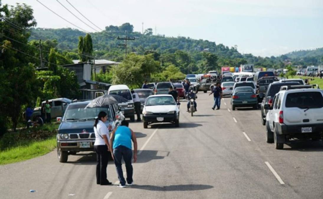 Los transportistas quieren firmar un documento en el que el Gobierno se comprometa a cumplir sus peticiones.