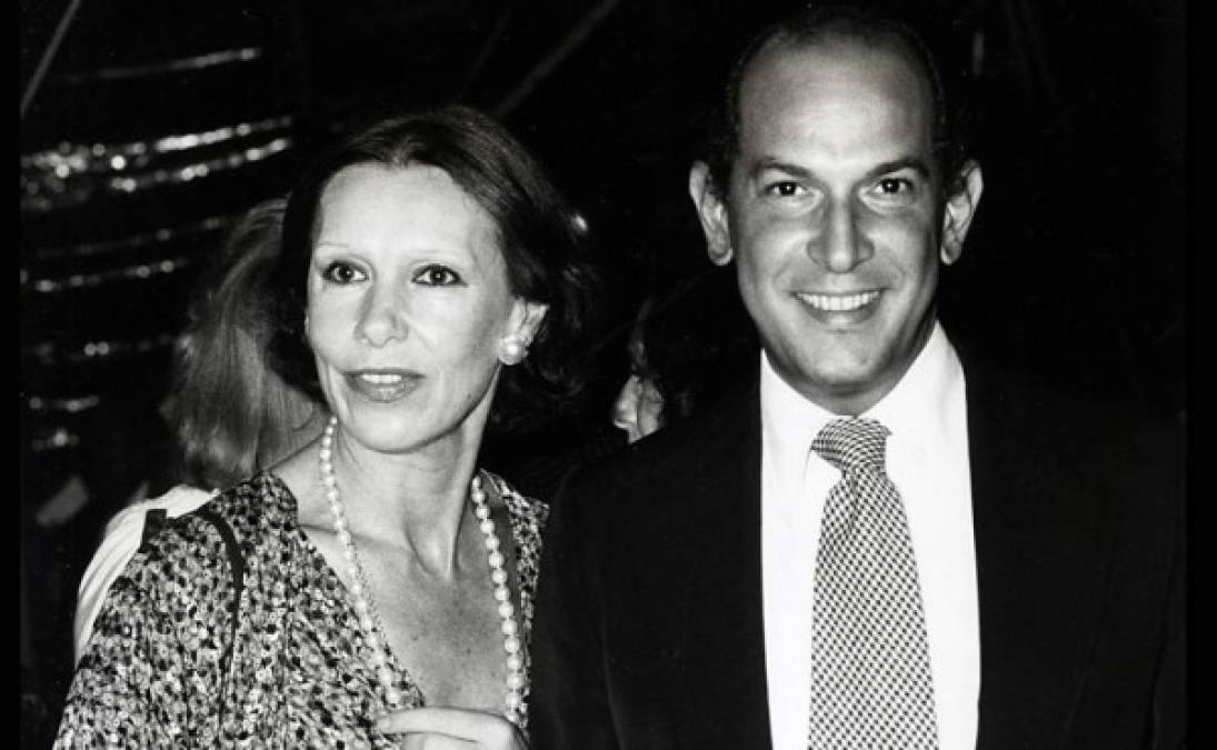 La editora jefe de Vogue París, Françoise de Langlade, se convirtió en la primera esposa de Óscar de la Renta en 1967, mientras que él era su tercer marido. Estuvieron casados hasta la muerte de la francesa por un cáncer de huesos en 1983.