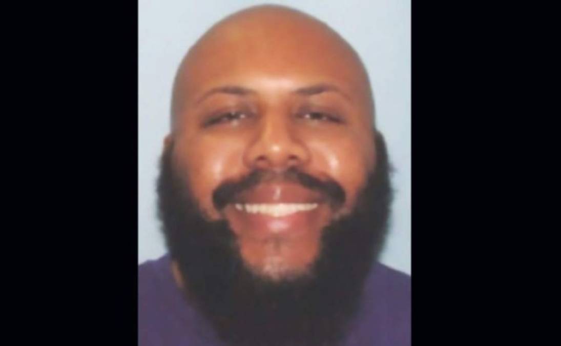 El hombre buscado en Estados Unidos por matar a un anciano en Ohio y difundir el asesinato en Facebook se suicidó este martes tras una persecución, informó la policía. Las autoridades montaron un gigantesco operativo para encontrar a Steve Stephens, de 37 años, que cometió el homicidio el domingo y se dio a la fuga. El FBI lo incluyó en su lista de los más buscados.