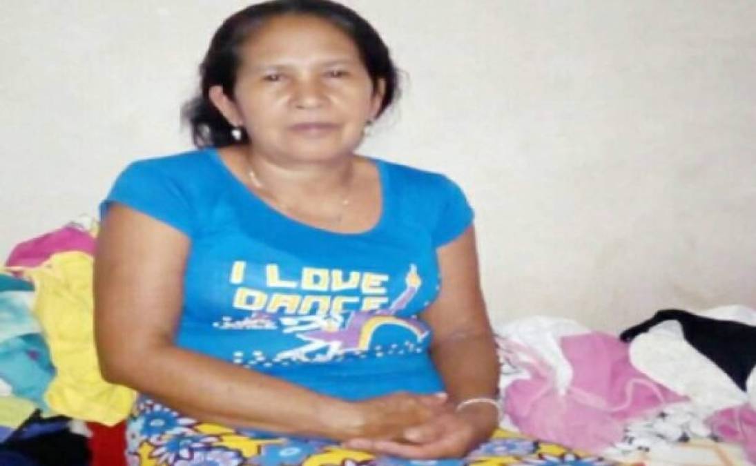 'Mi hermosa madre, la amo, es la mejor mamá del mundo', así la describe Yessenia Paredes.<br/>