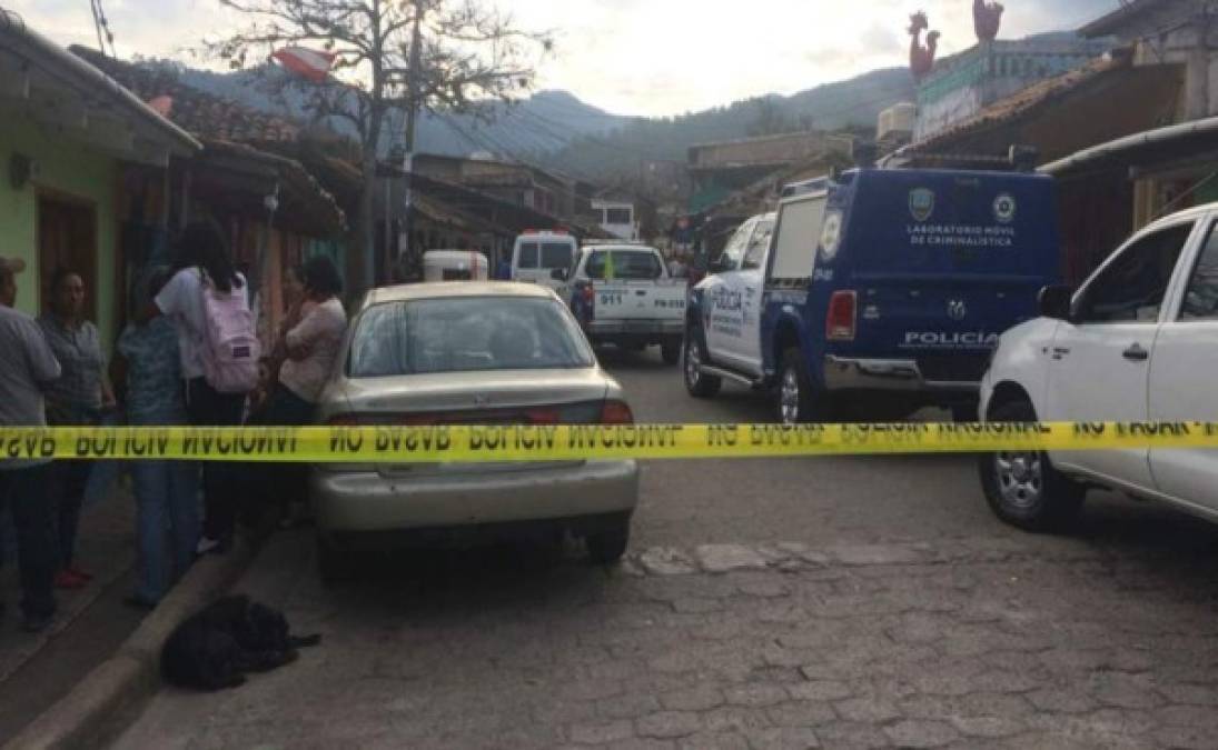 Dos personas fueron acribilladas en el interior de una pulpería en el municipio de Valle de Ángeles, departamento de Francisco Morazán, zona central de Honduras.