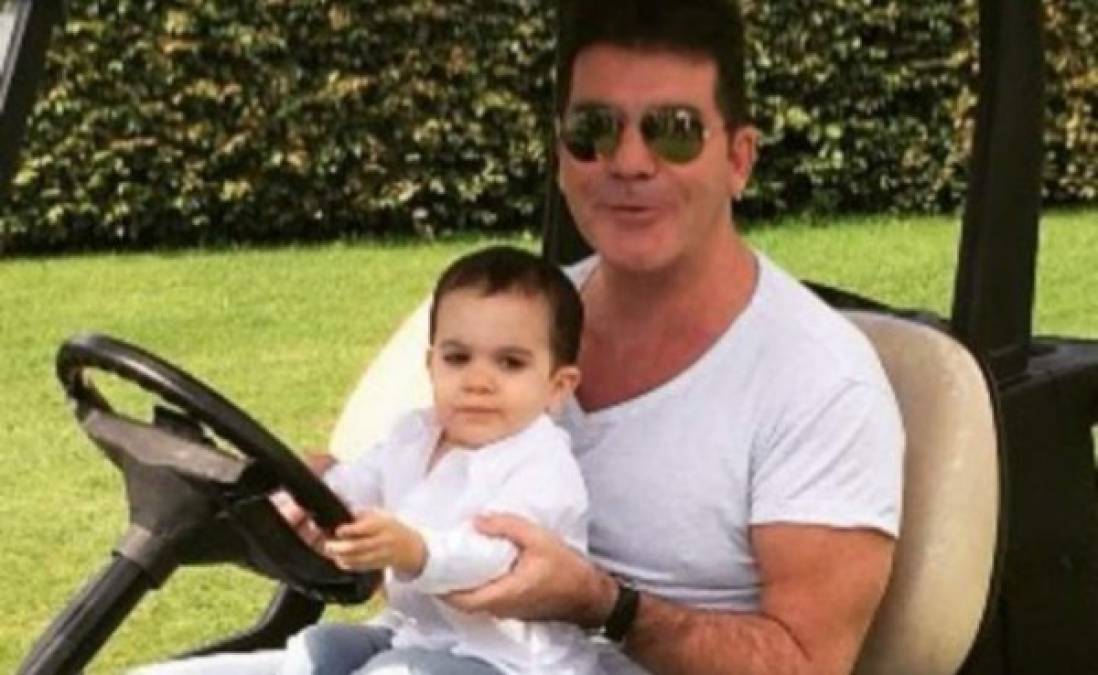 Simon Cowell <br/><br/>Para Simon la mejor herencia es el tiempo y la educación y, por ello, no le dejará ni un dólar a su hijo Eric. De hecho, ya tiene claro que su patrimonio irá para asociaciones de animales y niños, según confesó en la revista Esquire.