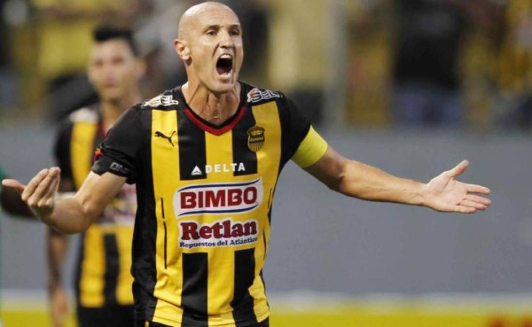 Julio Pablo 'Palomo' Rodríguez - El mediocampista uruguayo es un ídolo en la Máquina y para el expresidente aurinegro está en su equipo ideal. Fue capitán del Real España que ganó el título en 2013.