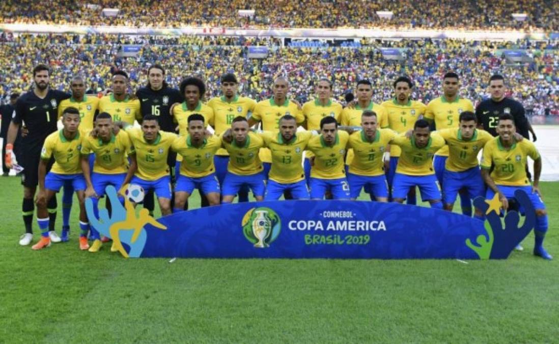 Este fue el 11 titular de la selección de Brasil para la final ante Perú.
