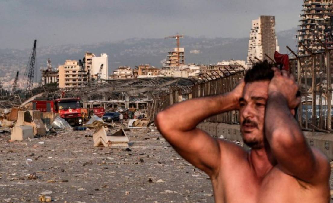 Beirut vivió este 4 de agosto, uno de sus atardeceres más rojos, al teñirse de sangre por una explosión que deja hasta el momento unos 10 muertos y centenares de heridos.