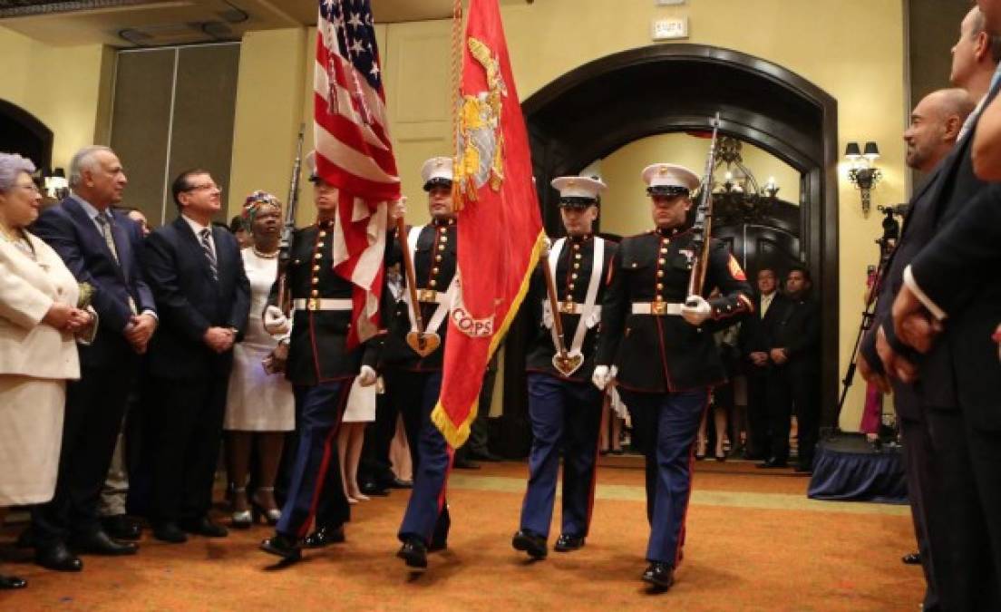 Este año, el presidente Donald Trump ha decidido marcar el día con un mega desfile militar en Washington DC que ha suscitado incomodidad y polémica en algunos sectores.<br/><br/>