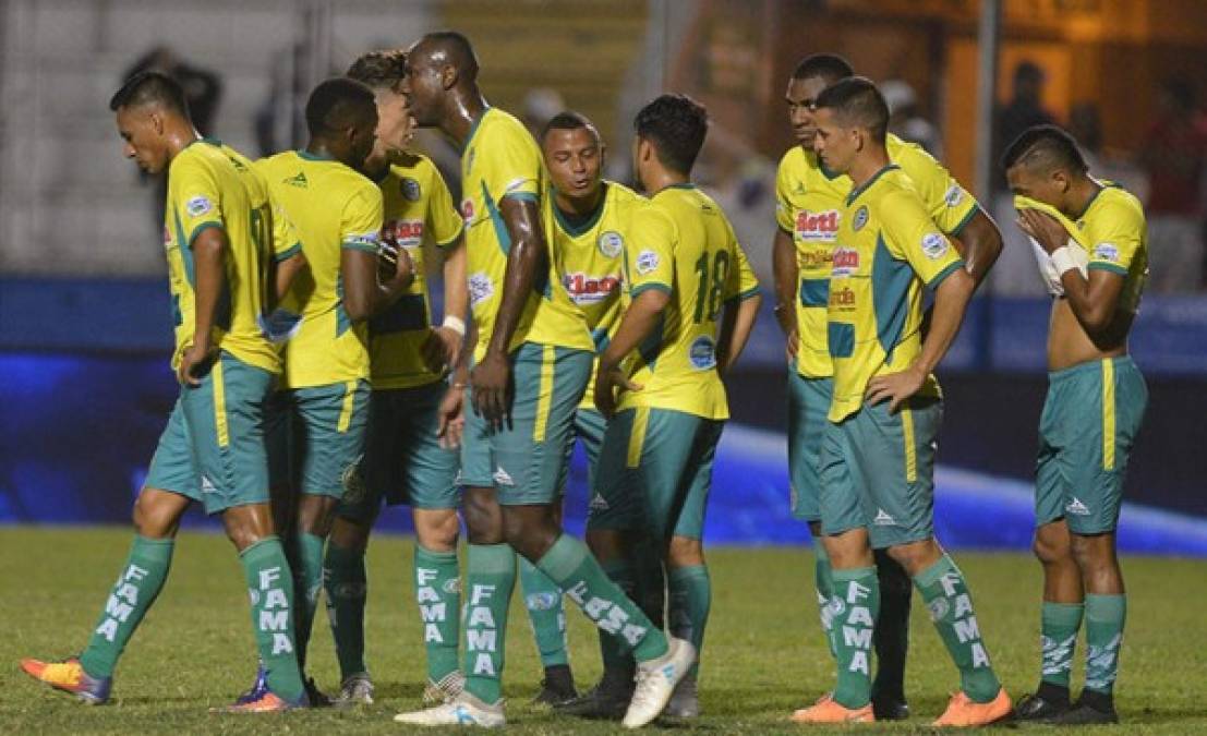 El Juticalpa FC busca un delantero tras no poder fichar a Javier Estupiñán y luego de la salida de Gerson Tinoco.