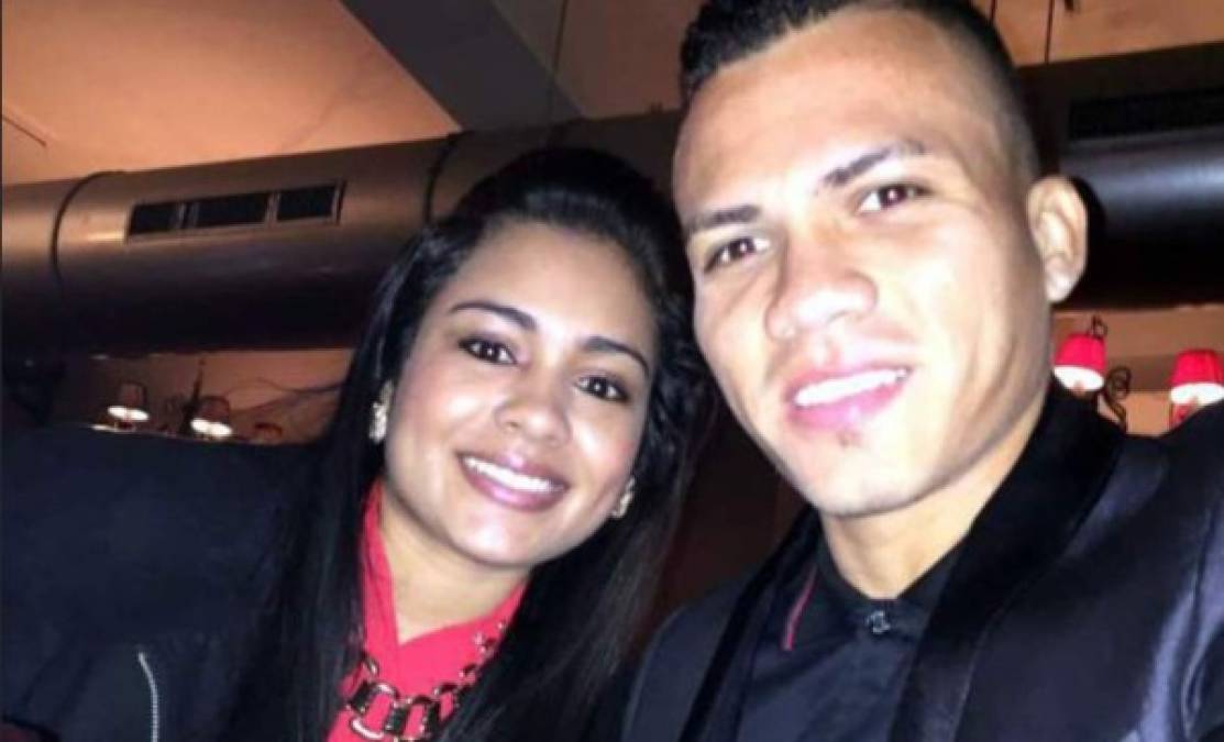 2015. Vanessa Oliva la esposa de Arnold Peralta escribió un sentido mensaje en sus redes sociales sobre la partida de Peralta.