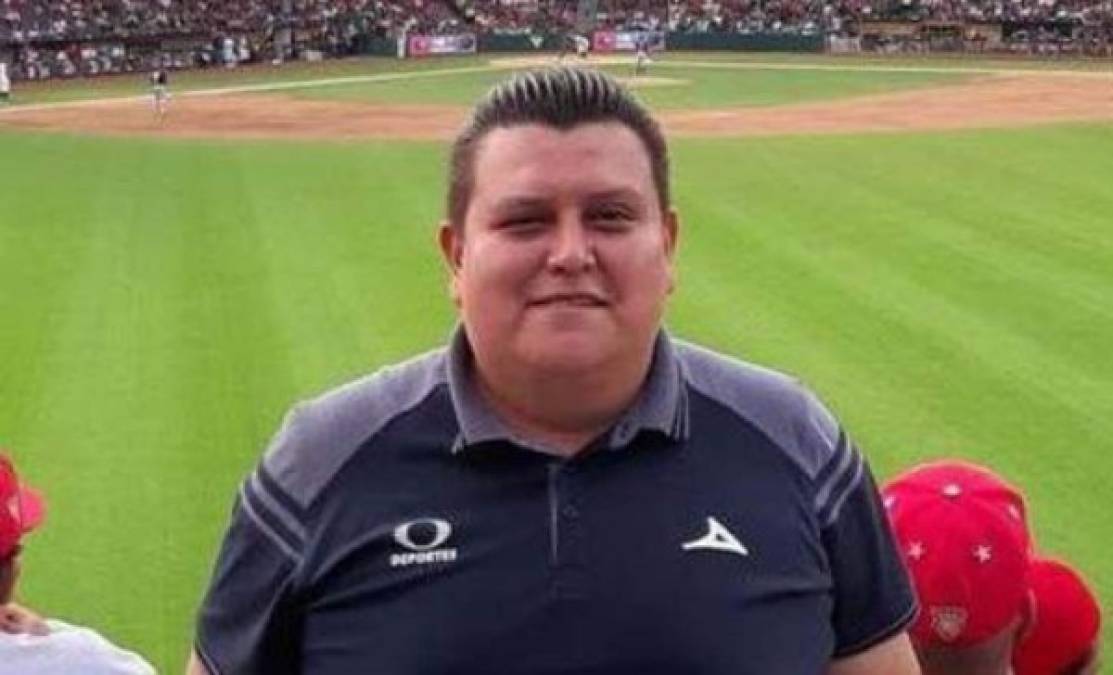 Uriel Martínez López, se especializaba en beisbol y lucha libre. El periodista mexicano murió tras complicaciones por la pandemia del Covid-19.