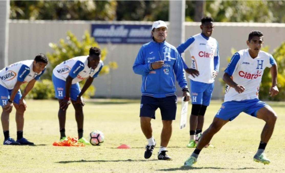 Jorge Luis Pinto ya tiene definido el once titular que usará contra Estados Unidos. El técnico de Honduras también cuenta con varias variantes para el ataque.