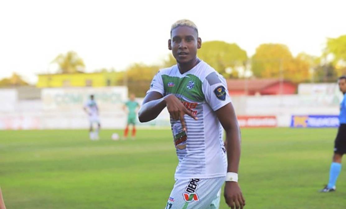 Yerson Gutiérrez: En el Platense han confirmado que el delantero colombiano seguirá en las filas del Platense. El ariete sudamericano tiene seis meses de contrato con los escualos.