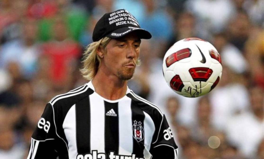 Guti: Fue técnico del Juvenil A del Madrid en la temporada pasada, actualmente ejerce el cargo de segundo entrenador del Besiktas de Turquía. Su contrato termina en junio de 2020, pero el club turco admitió que liberaría a Guti si éste recibiera una oferta para dirigir el primer equipo del Madrid.