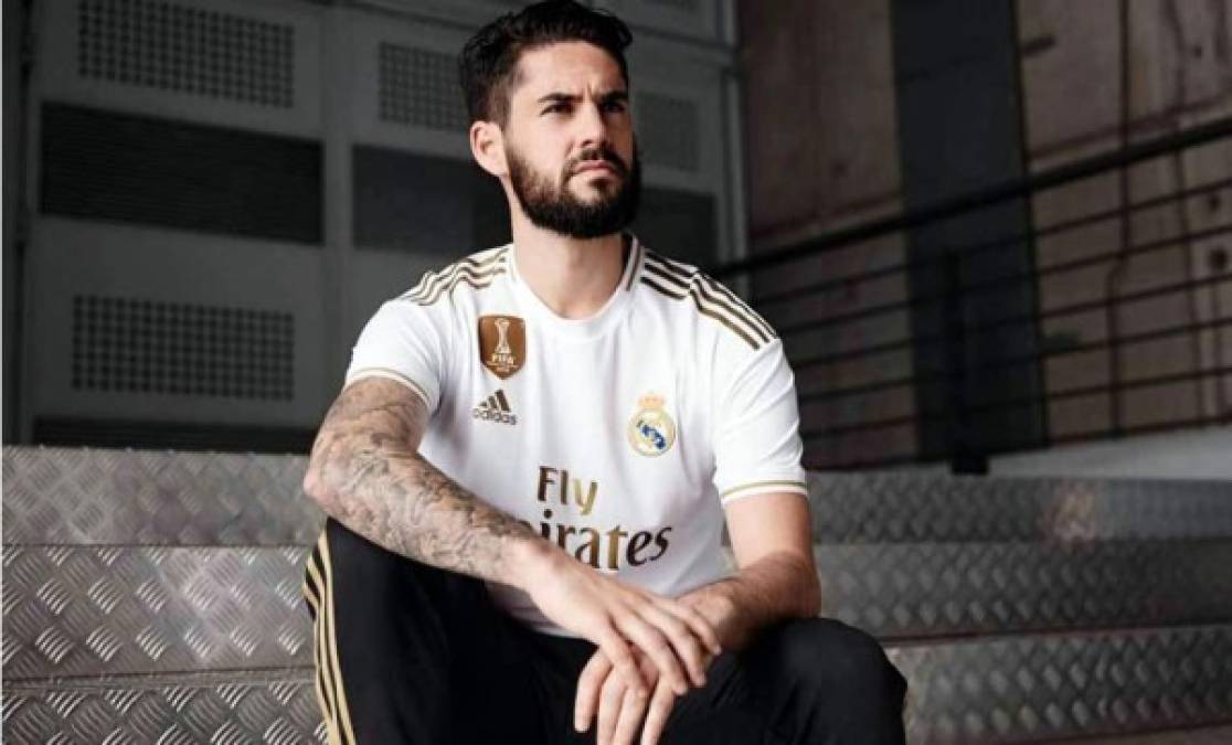 Isco también tuvo una temporada nefasta y estaría en la puerta de salida del Real Madrid. Varios clubes preguntan por el mediocampista español.