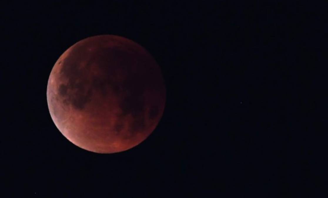 El próximo eclipse total de Luna será en mayo de 2021.
