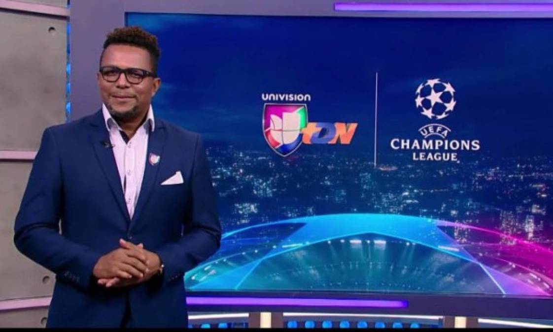 Carlos Pavón está como comentarista deportivo de Univisión en los partidos de la Uefa Champions League.