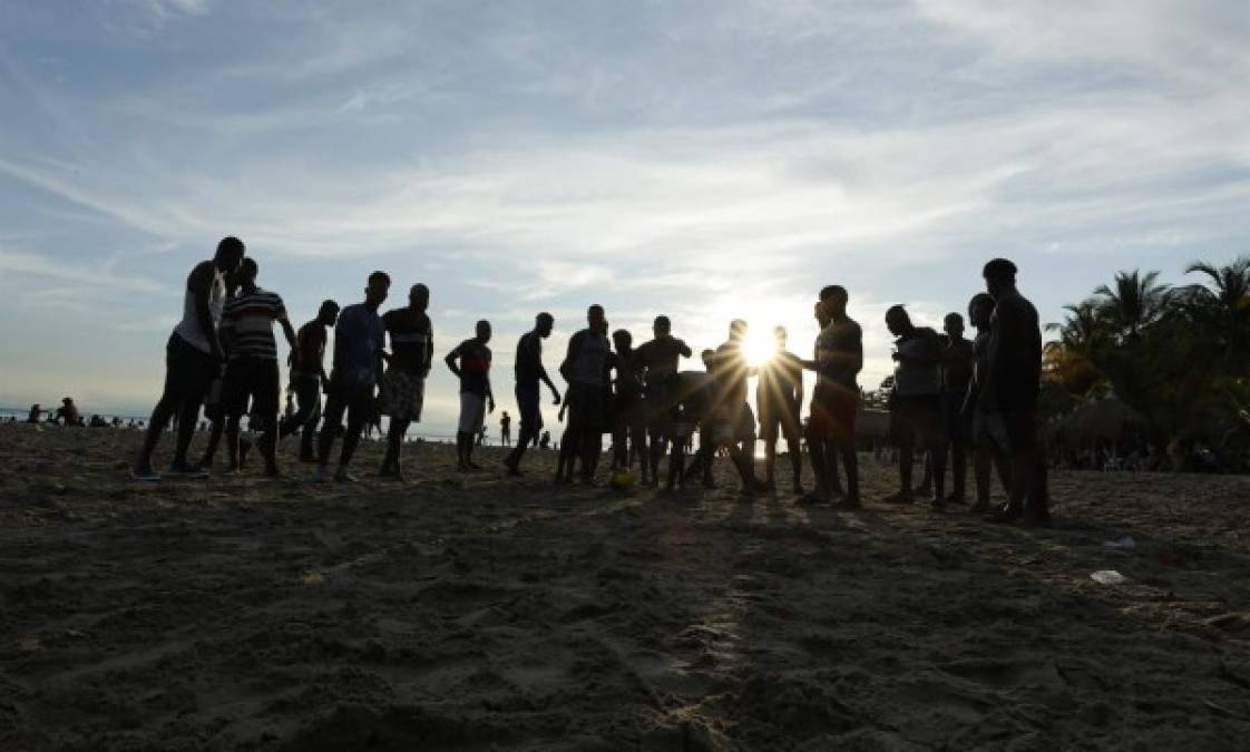 Decenas de miles de migrantes, haitianos especialmente, han llegado en los últimos meses a la frontera de México con Estados Unidos. Buena parte de ellos hicieron el tránsito por Colombia.