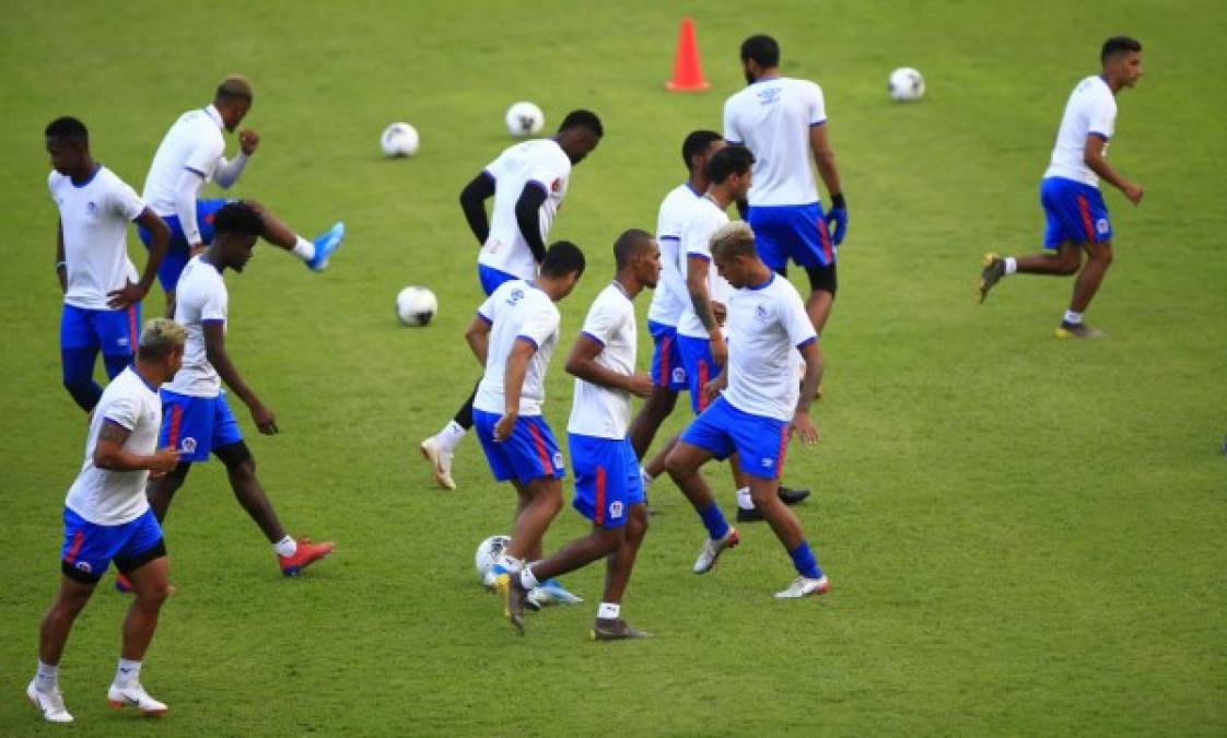 El Olimpia quedó listo para enfrentar al Seattle Sounders. El equipo realizó el último entrenamiento en el estadio Olímpico, sede del partido.