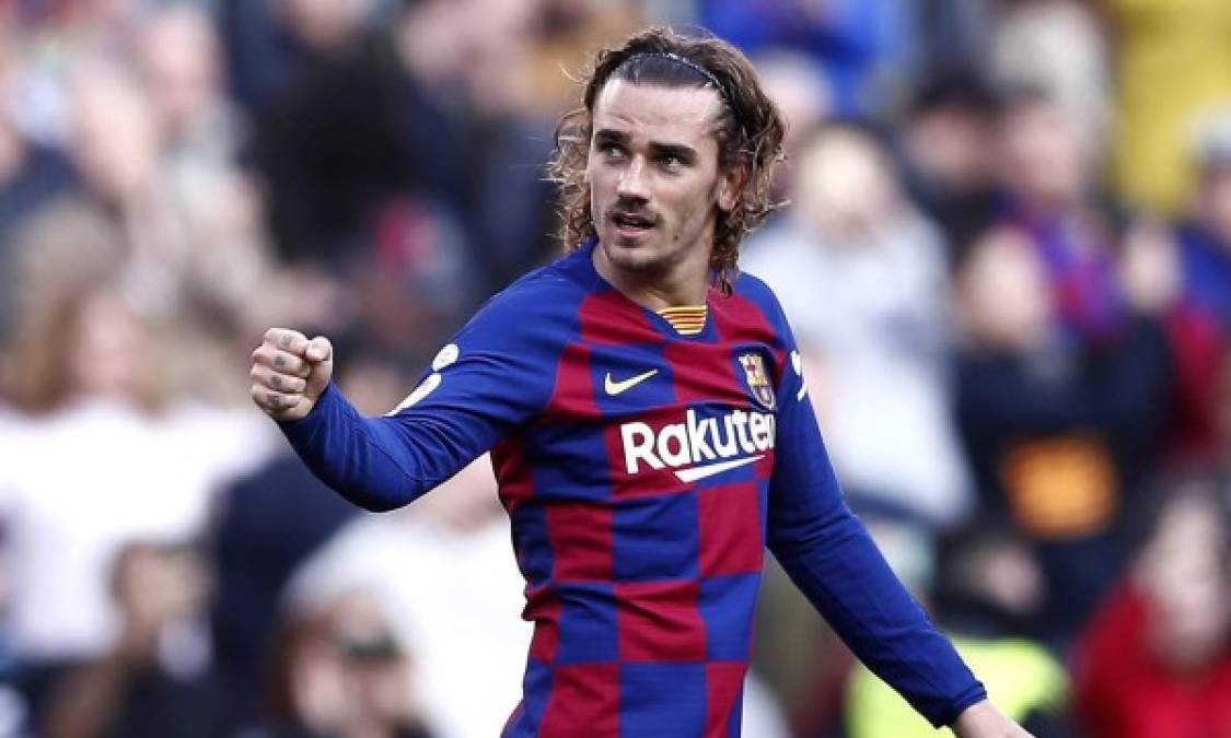 Antoine Griezmann ha dejado muy claro que no se piensa mover del FC Barcelona. '¿Si mi futuro está en el Barça? Sí, no sé por qué la gente inventa destinos para ver si algún día van a acertar. Ahí estoy muy bien, sé que tengo la confianza del club y del entrenador así que estoy bien. Ha sido una temporada muy complicada para todos y aquí volvemos a empezar', aseguró el delantero francés.