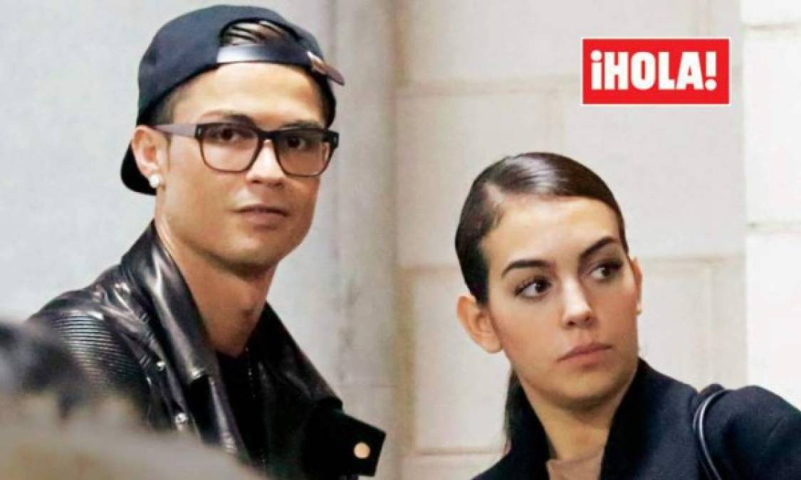 La joven modelo española Georgina Rodríguez, nueva novia de Cristiano Ronaldo, perdió su trabajo por culpa del acoso mediático al que está siendo sometida desde que se conoció su relación con el crack portugués.