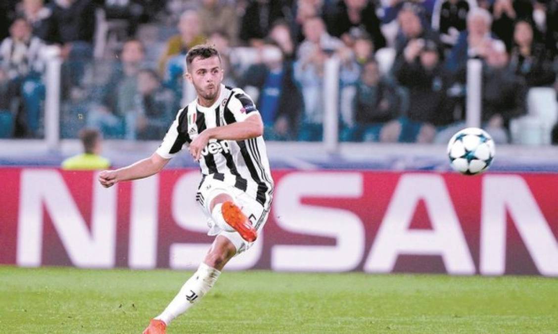 El Real Madrid se podría desquitar con la Juventus la salida de Cristiano Ronaldo y dejar a los italianos sin una de sus figuras, el bosnio Miralem Pjanić.