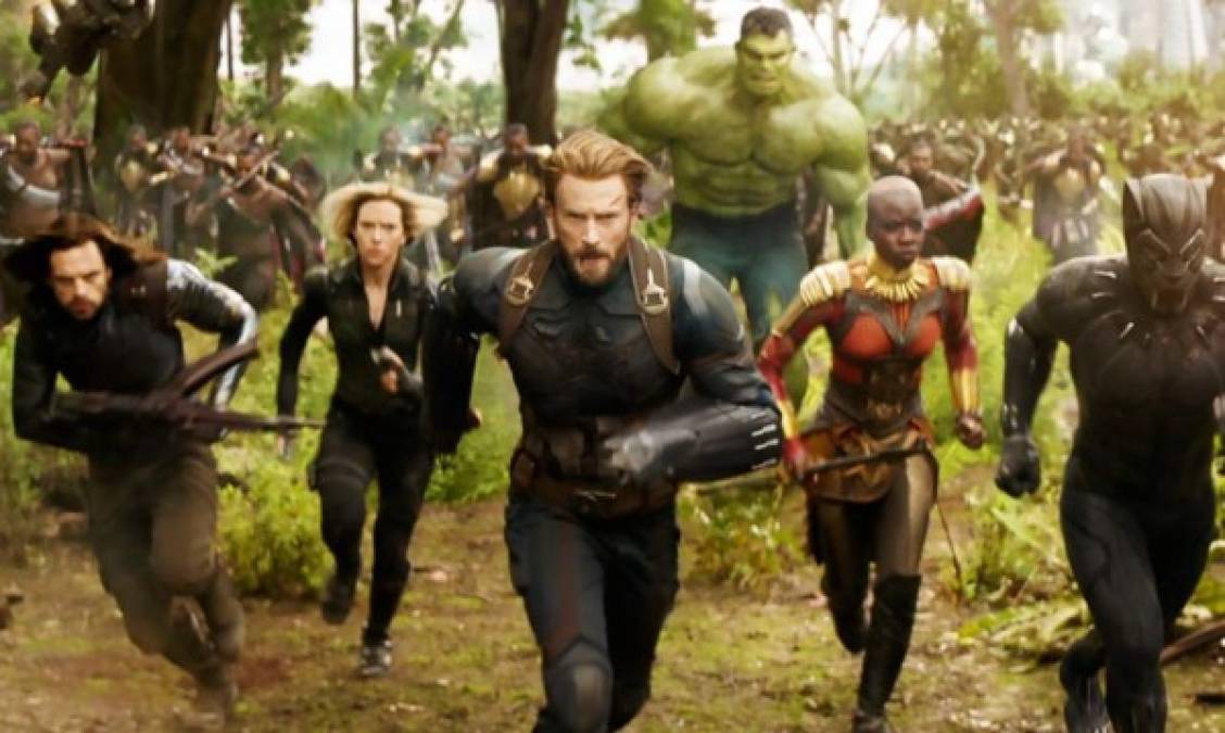 ‘Avengers: Infinity War’<br/><br/>Debes ver antes ‘Vengadores: Infinity War’ para entender ‘Vengadores: Endgame’. Si ya la viste, no te vendría mal volverla a ver para recordar la situación de todos los personajes. Sus creadores recomiendan incluso ver las dos películas de forma consecutiva porque Endgame es una continuación natural que se alimenta de su predecesora. Si ‘Infinity War’ es la película de Thanos, ‘Endgame’ es la película de cómo nuestros superhéroes hacen lo imposible para intentar neutralizar al temible titán.