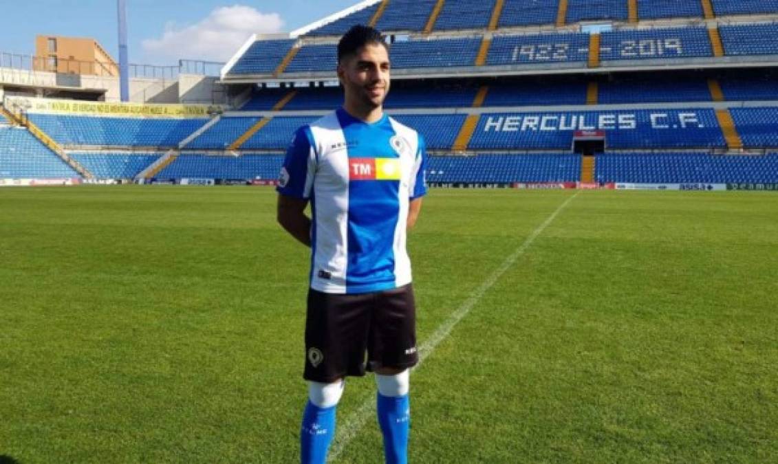 Jona Mejía ha sido dado de baja en el Hércules de Alicante, club de la Tercera División de España. El equipo ha informado que el delantero hispano hondureño no continuará la próxima temporada tras rescindirle el contrato. Le quedaba un año más.<br/><br/>El nombre del catracho suena para reforzar al Alcoyano, también de la tercera categoría. Ya han iniciado las negociaciones.