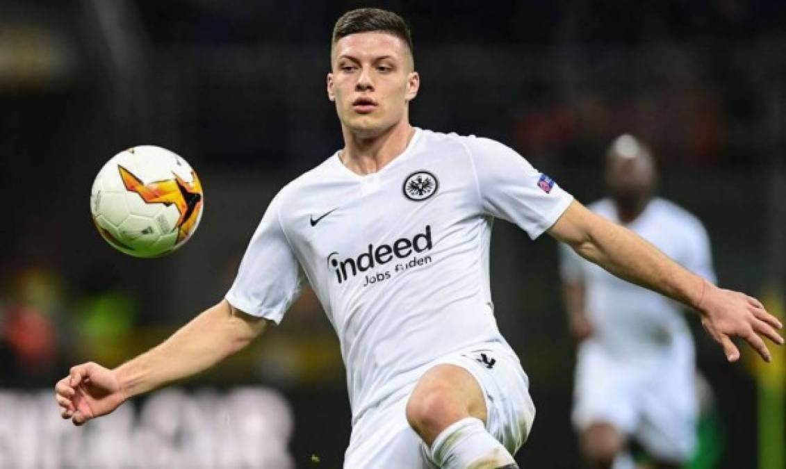 Luka Jovic: El delantero serbio destaca en el Eintracht Frankfurt de Alemania y es un jugador que desean en Barcelona, lo quieren como reemplazo de Luis Suárez.