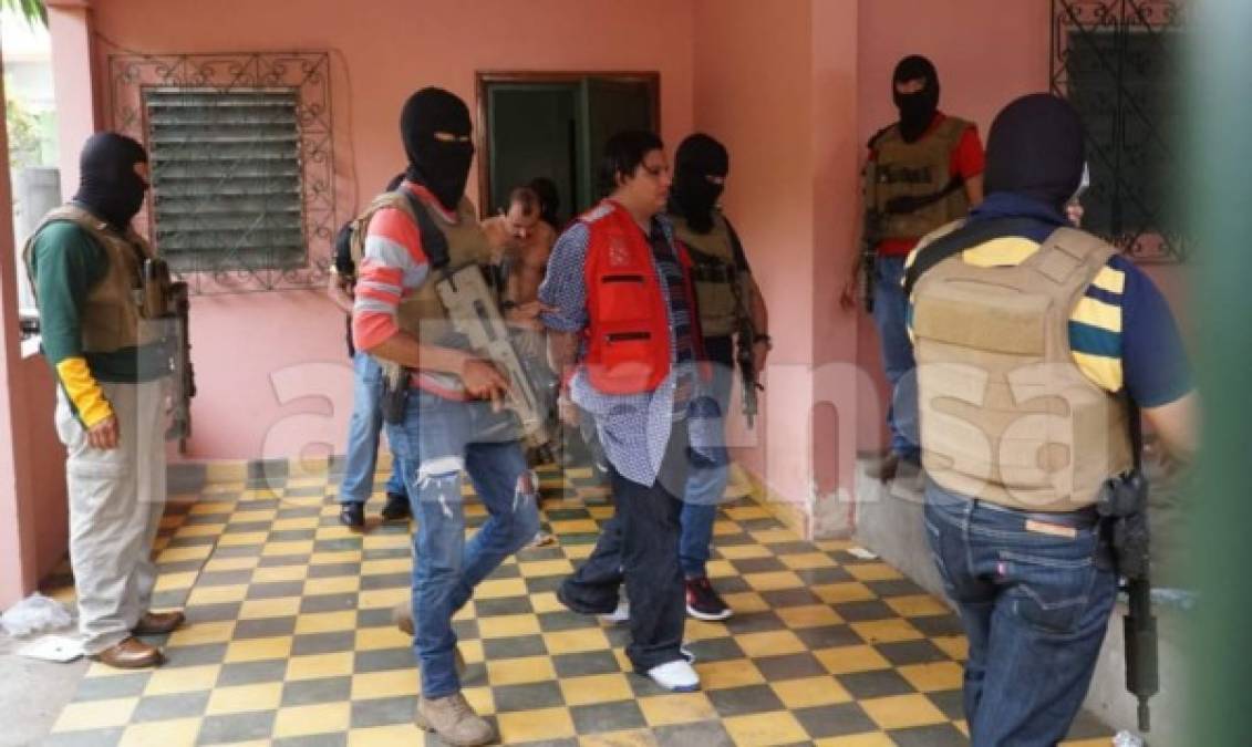 José Modesto Reyes (32), alias Yonster ó Ráfaga, fue detenido portando un chaleco de la Cruz Roja.