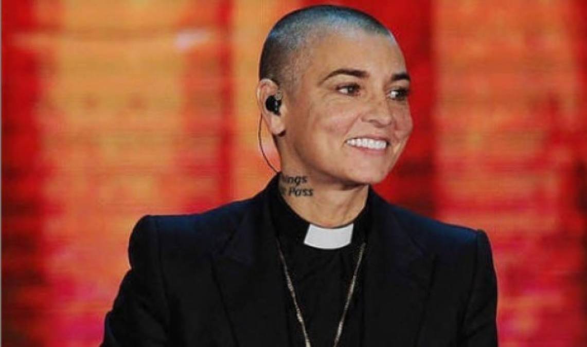 Sinéad O'Connor se le ha criticado por experimentar varias religiones en su vida:<br/><br/>'Muchos dicen que he cambiado de religión más de una vez. No tanto. Nací en el cristianismo y me cambié al islam. Entonces ese es un cambio...', expresó Connor en su cuenta de Twitter. <br/>