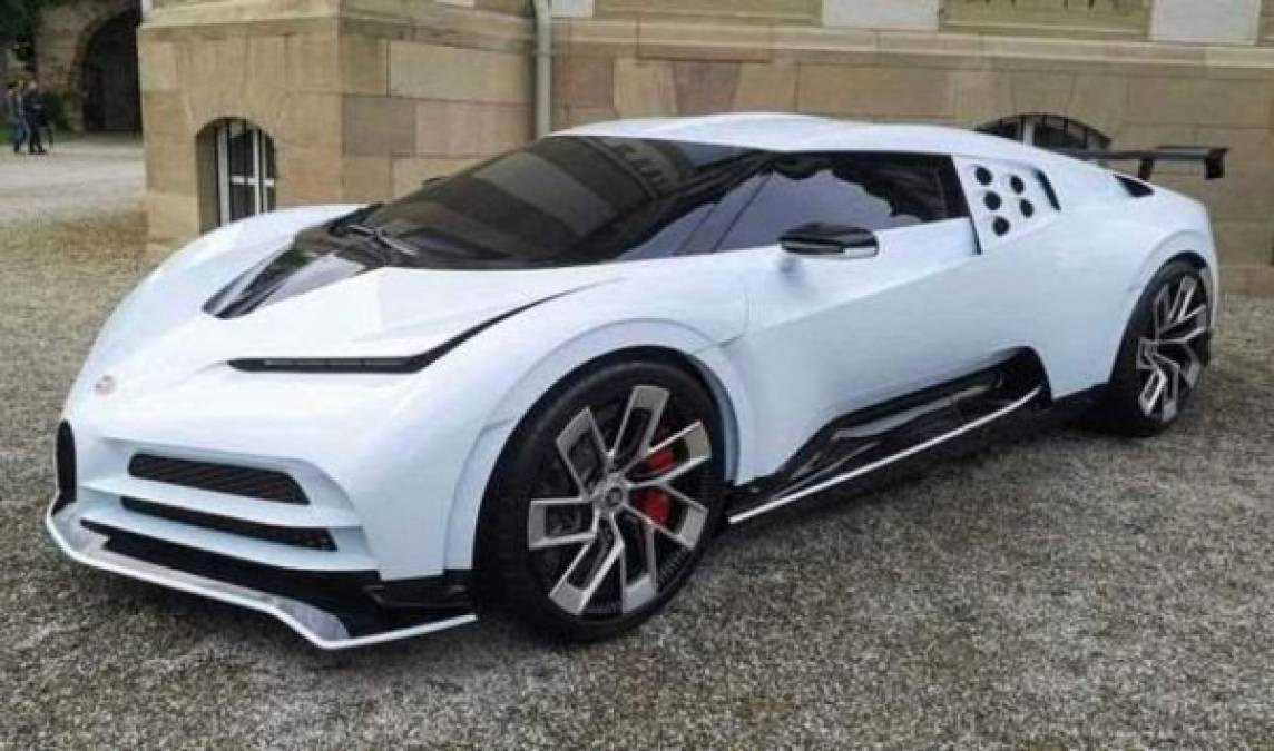 El delantero de la Juventus se ha autoregalado el último modelo Bugatti Centodieci que le será entregado en 2022 y que completa su envidiable colección de coches.<br/>