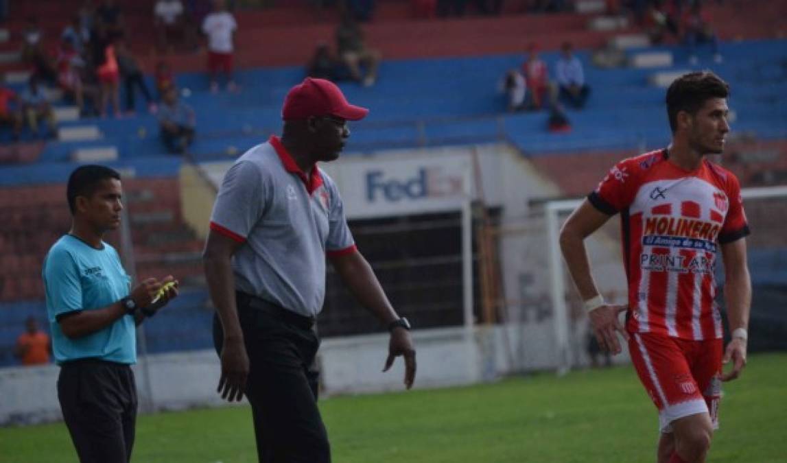 En el Vida aseguran que fueron perjudicados por la cuarteta arbitral en el duelo ante Juticalpa. Hoy el club rojo corre riesgo que le suspendan el estadio de La Ceiba.